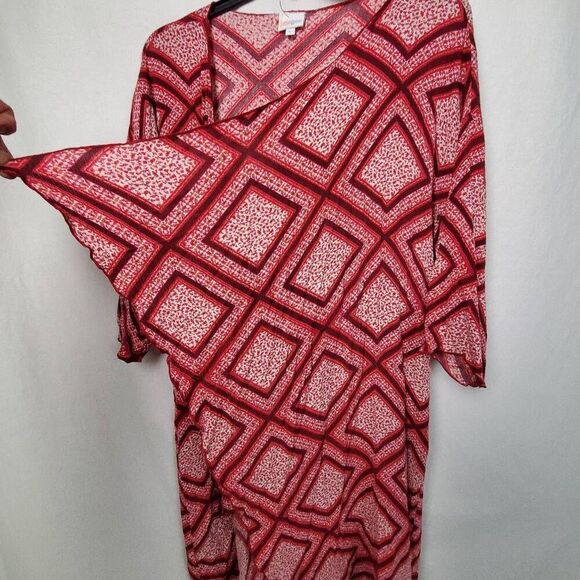 LuLaRoo Large Red/Pink Print Open Front Fly-away Light weight Cover Cardigan - Picture 3 of 9